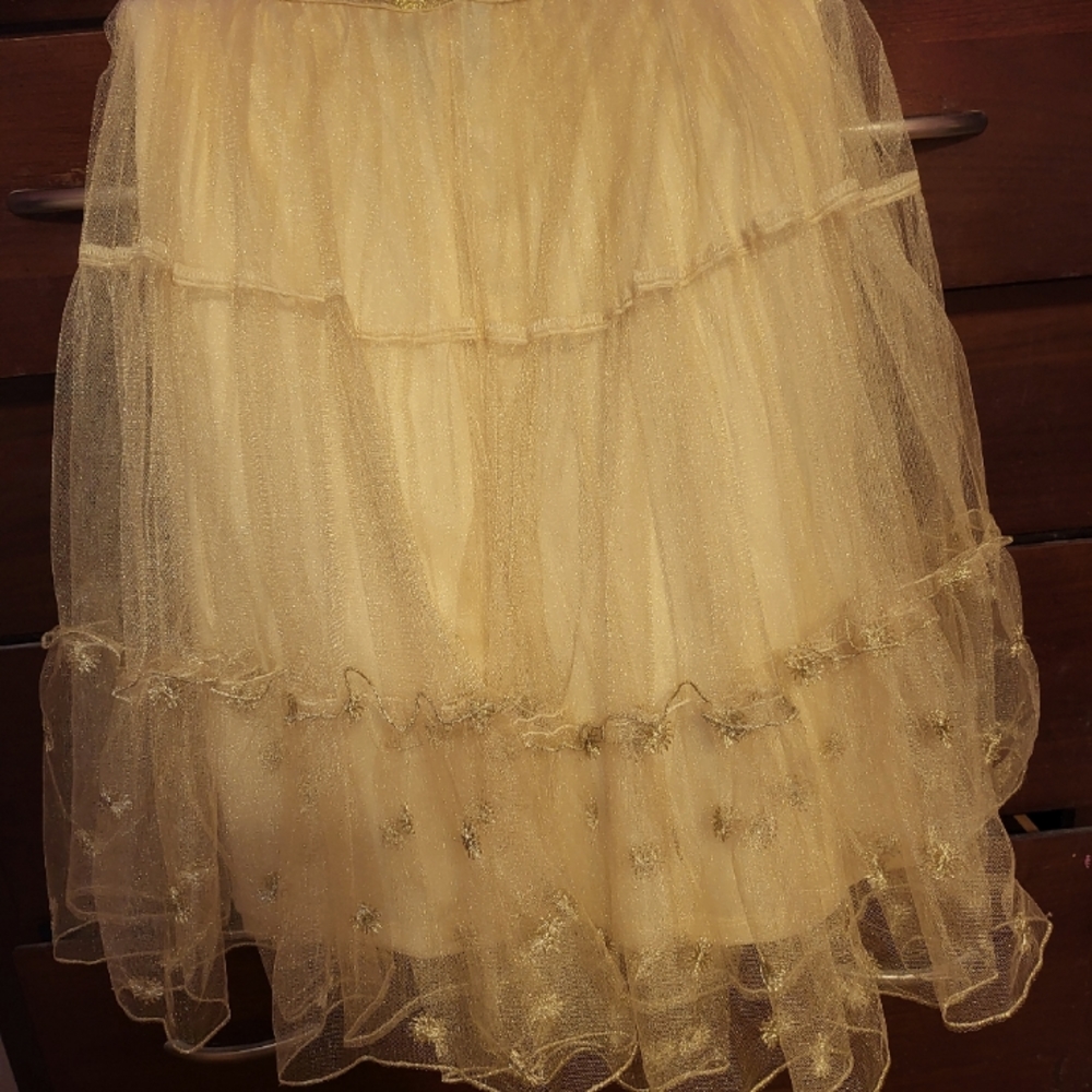 GOLD tulle party skirt in 26/28 by Lane Bryant.